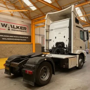 MERCEDES ACTROS 1843 STREAMSPACE 2017 EURO 6 4X2 TRACTOR UNIT - Image 4