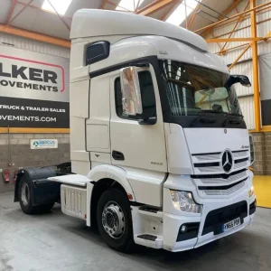 MERCEDES ACTROS 1843 STREAMSPACE 2017 EURO 6 4X2 TRACTOR UNIT