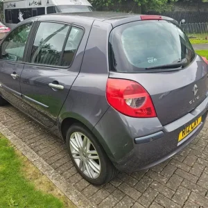 RENAULT CLIO INITIALE - Image 3