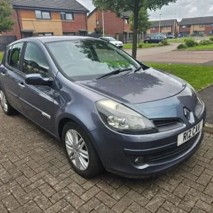 RENAULT CLIO INITIALE