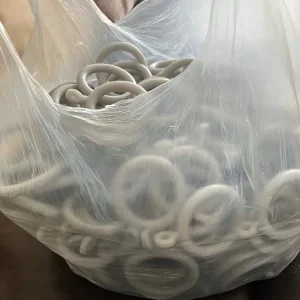 Curtain rings and hooks - Image 4