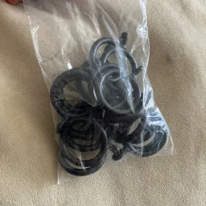 Curtain rings and hooks - Image 6