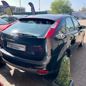 2008 Ford Focus 1.6 Zetec 5dr Automatic Hatchback Petrol - Image 6