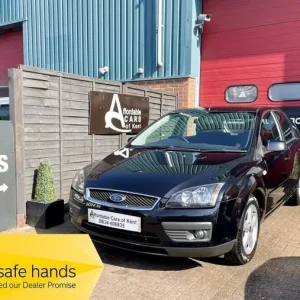 2008 Ford Focus 1.6 Zetec 5dr Automatic Hatchback Petrol