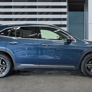 2023 Mercedes-Benz GLA 220d 4Matic AMG Line Premium 5-door Diesel Hatchback - Image 5