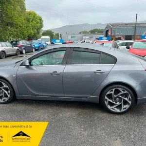 2016 Vauxhall Insignia 1.6 CDTi SRi Vx-Line Nav 5-door Hatchback Diesel Manual - Image 8