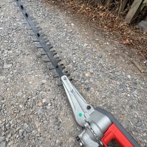 Mitox 28MT petrol long reach hedge trimmer - Image 7