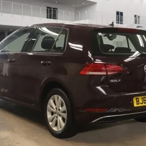 2017 Volkswagen Golf 2.0 TDI BlueMotion Tech SE Nav Hatchback 5dr Diesel Manual Euro 6 - Image 3