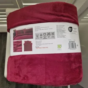 Habitat Slinky Fleece Berry Bedding Set - Double - Image 3
