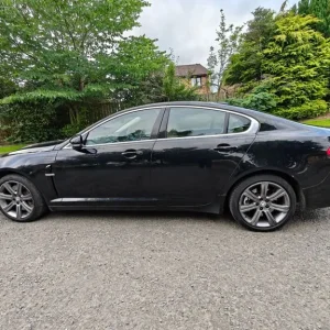 Jaguar XF 2010 3L Diesel 4-door Saloon - Image 4