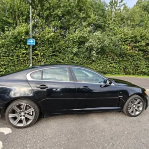 Jaguar XF 2010 3L Diesel 4-door Saloon - Image 7
