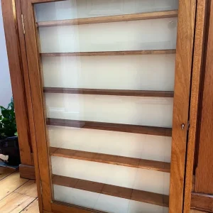 Solid wood display cabinet - Image 2