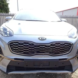 2021 Kia Sportage GT-Line ISG 4x4 Auto – Front and Rear Damage, Starts and Drives, Repairable - Image 2