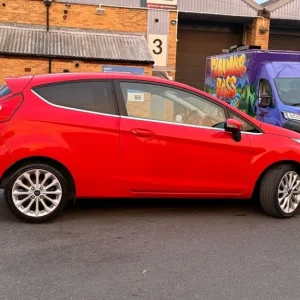 2016 Ford Fiesta 1.0T EcoBoost Titanium X Euro 6 3dr Hatchback - Image 6
