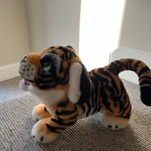 Fur Real Tiger - Image 2