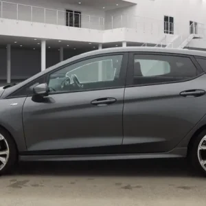 2018 Ford Fiesta 1.0T EcoBoost ST-Line Euro 6 5-door hatchback petrol manual - Image 3