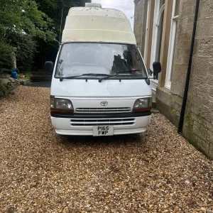 1996 Toyota Hiace campervan - Image 2