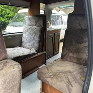 1996 Toyota Hiace campervan - Image 8