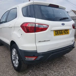 2016 Ford Ecosport 1.0 EcoBoost Zetec 5-door Hatchback - Image 6