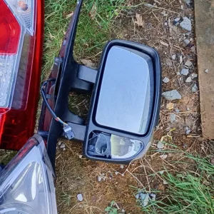 Renault Master Front Grill and Lights - Image 3