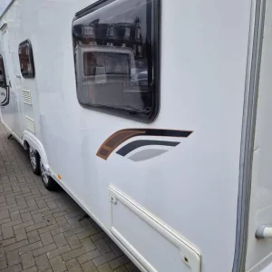 2010 Sprite Quattro 6-Berth Caravan - Image 4