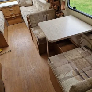 2010 Sprite Quattro 6-Berth Caravan - Image 7