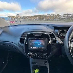 2015 Renault Captur 0.9 TCE 90 Dynamique MediaNav Energy 5-door hatchback petrol manual - Image 8