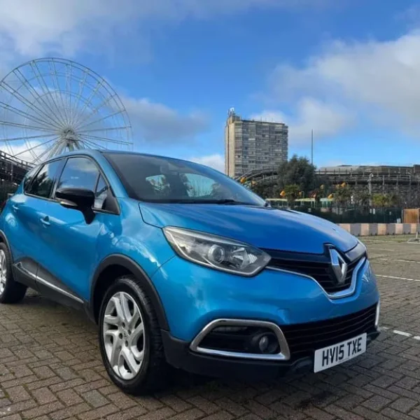 2015 Renault Captur 0.9 TCE 90 Dynamique MediaNav Energy 5-door hatchback petrol manual