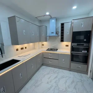Flooring fitter and home renovation handyman - Image 5