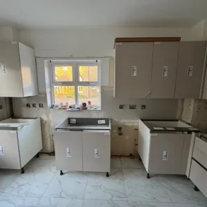 Flooring fitter and home renovation handyman - Image 8