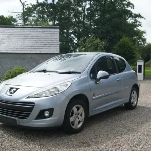 2011 Peugeot 207 1.4 HDI Diesel Envoy 3-door - Image 2