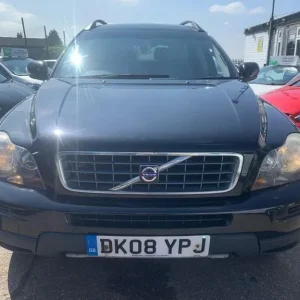 2008 Volvo XC90 2.4 D5 SE AWD Estate - Image 2