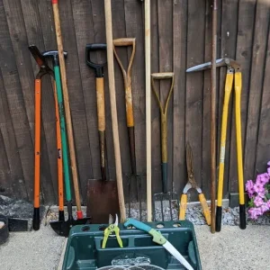 Gardening tools - Image 2