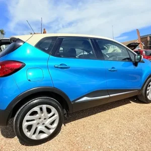 2016 Renault Captur 0.9 TCe ENERGY Dynamique Nav SUV 5dr Petrol Manual Euro 6 - Image 3