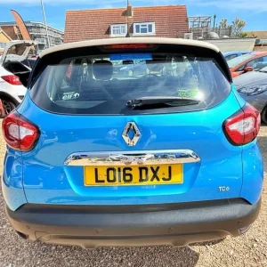 2016 Renault Captur 0.9 TCe ENERGY Dynamique Nav SUV 5dr Petrol Manual Euro 6 - Image 5