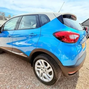 2016 Renault Captur 0.9 TCe ENERGY Dynamique Nav SUV 5dr Petrol Manual Euro 6 - Image 8