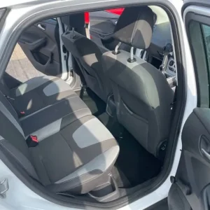 2012 Ford Focus ZETEC TDCI Hatchback Diesel Manual - Image 8