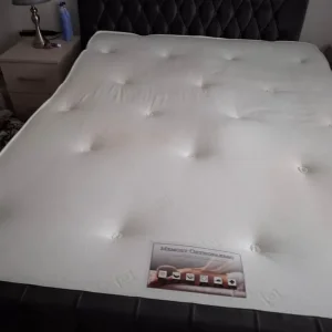 King size mattress - Image 3