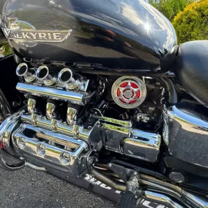 Honda Valkyrie 1520cc with Cobra Six into Six Exhaust - Image 5