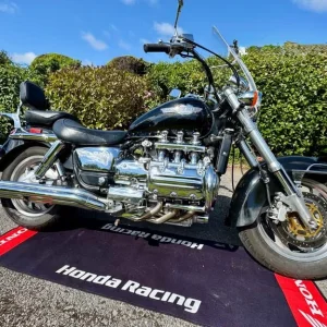 Honda Valkyrie 1520cc with Cobra Six into Six Exhaust