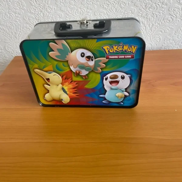 Pokemon Tin & Cards