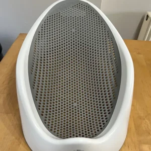 Angelcare babies grey & white soft touch bath support - Image 5