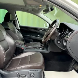 2014 Skoda Superb 2.0 TDI Estate 4WD Diesel - Image 3