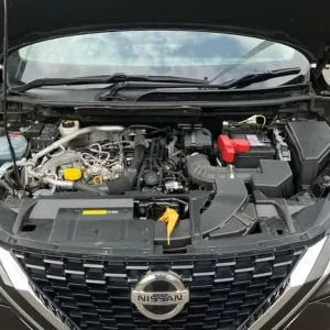 2022 Nissan Qashqai 1.3 DiG-T Mild Hybrid 5-door SUV - Image 8