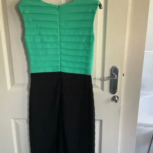 Black/Mint Tia Cocktail Dress - Image 2