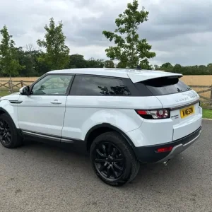 Land Rover Range Rover Evoque Coupe 2015 2.2L 3-door - Image 3
