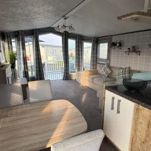 2010 Willerby Scenic 3-bedroom static caravan with hottub and wrap-around decking - Image 3