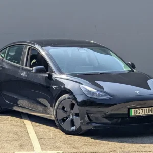 2021 Tesla Model 3 Standard Range Plus Auto RWD 4dr Saloon