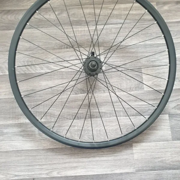 27.5 wheel - rear for mountain bike. Disc brake only