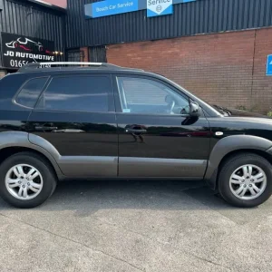 2005 Hyundai Tucson 2.7 V6 CDX 5-door Estate Auto - Image 2